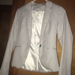 Gray blazer
